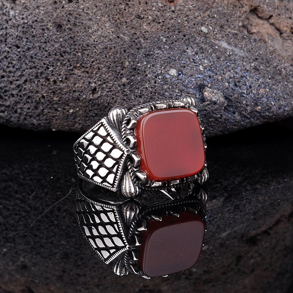 925 AYAR GÜMÜŞ BORDO AKİK TAŞLI MODEL YÜZÜK