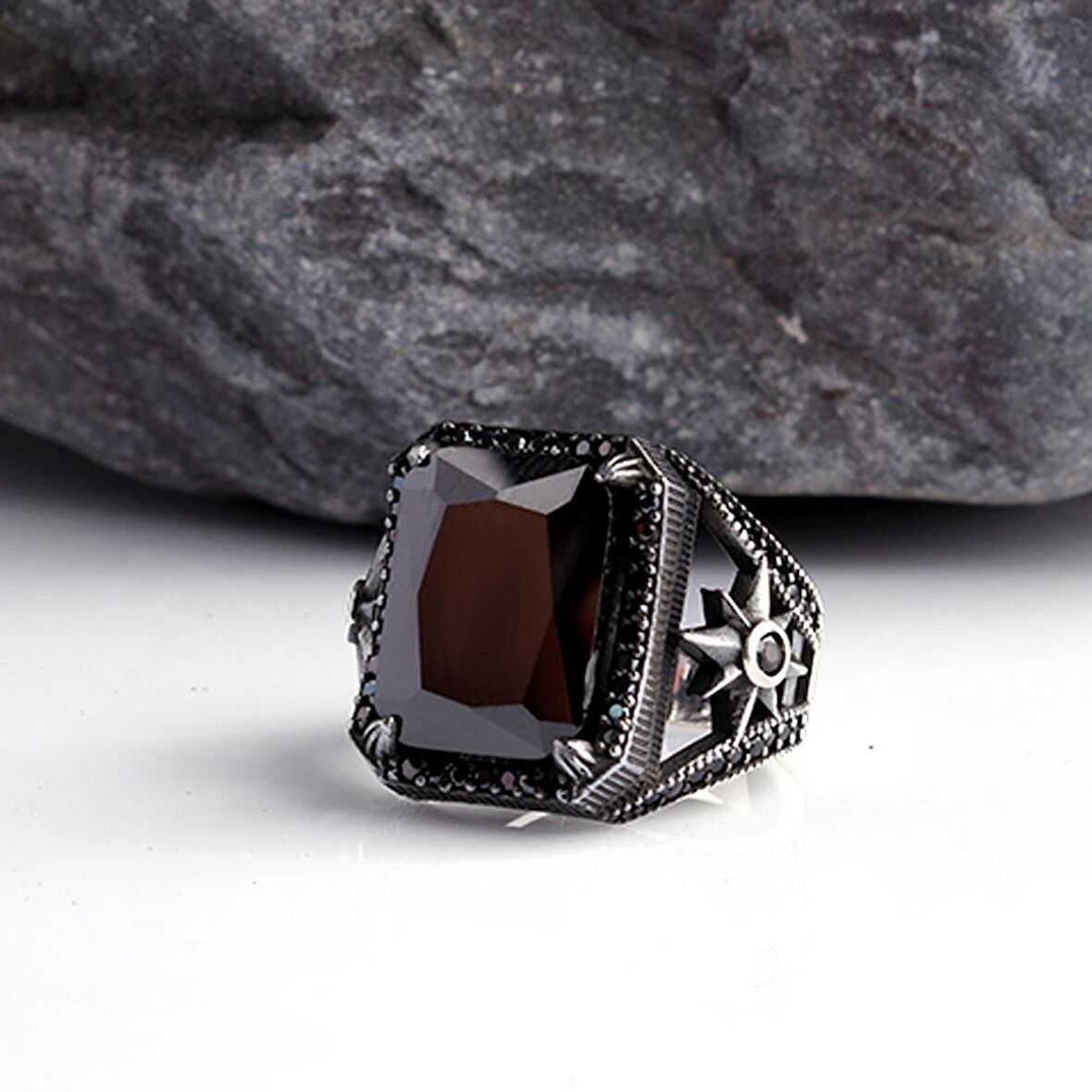 ZİRKON TAŞLI YILDIZ MODEL ERKEK GÜMÜŞ YÜZÜK