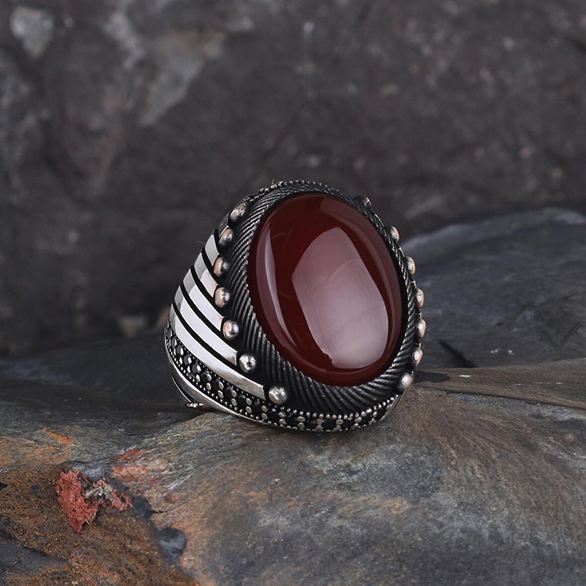 925 AYAR GÜMÜŞ OVAL AKİK TAŞLI ERKEK YÜZÜK