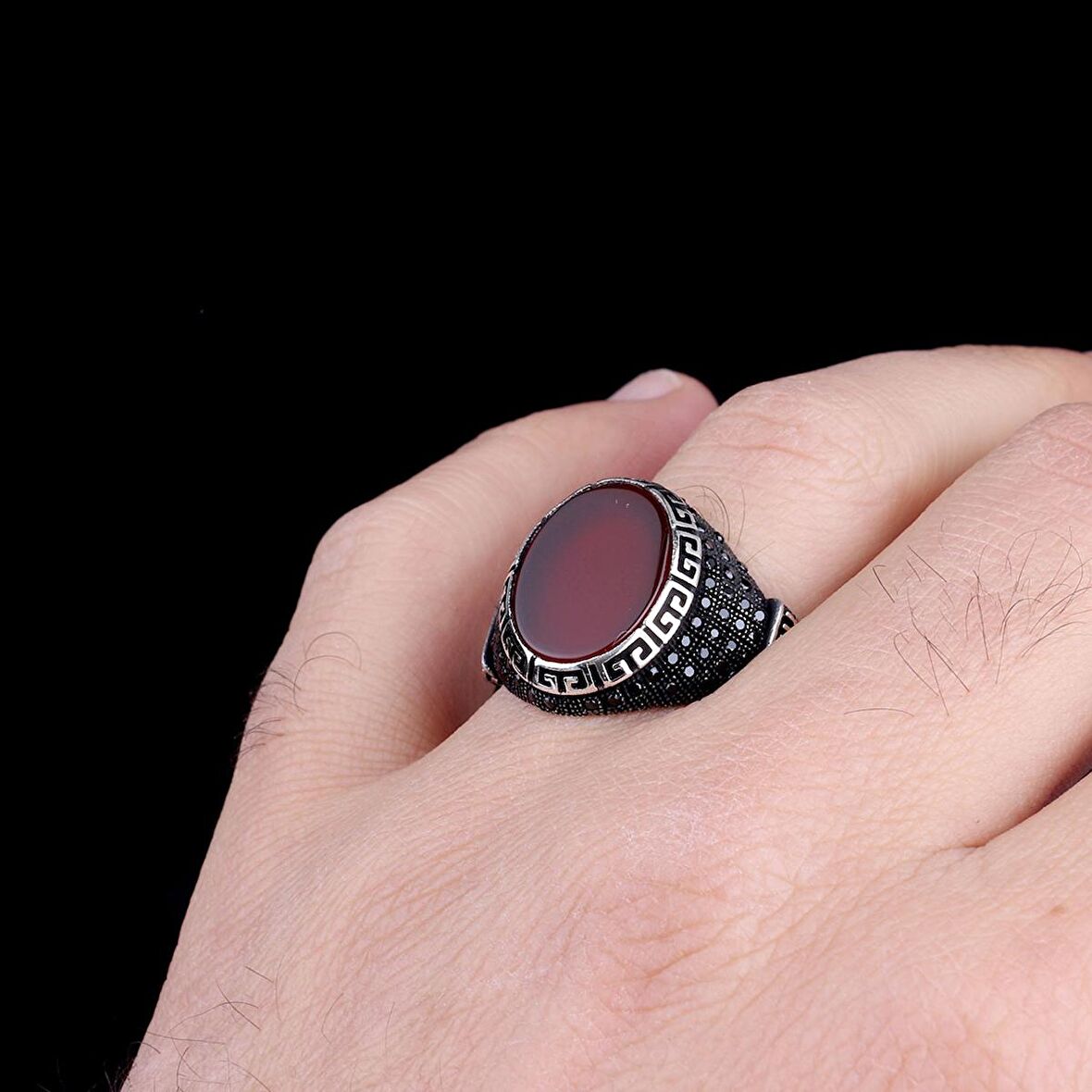 OVAL MODEL AKİK TAŞLI 925 AYAR GÜMÜŞ YÜZÜK