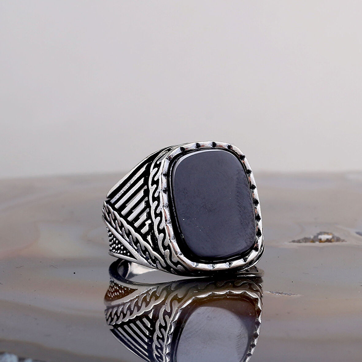 925 Ayar Gümüş Onix Taşlı Model Erkek Yüzük