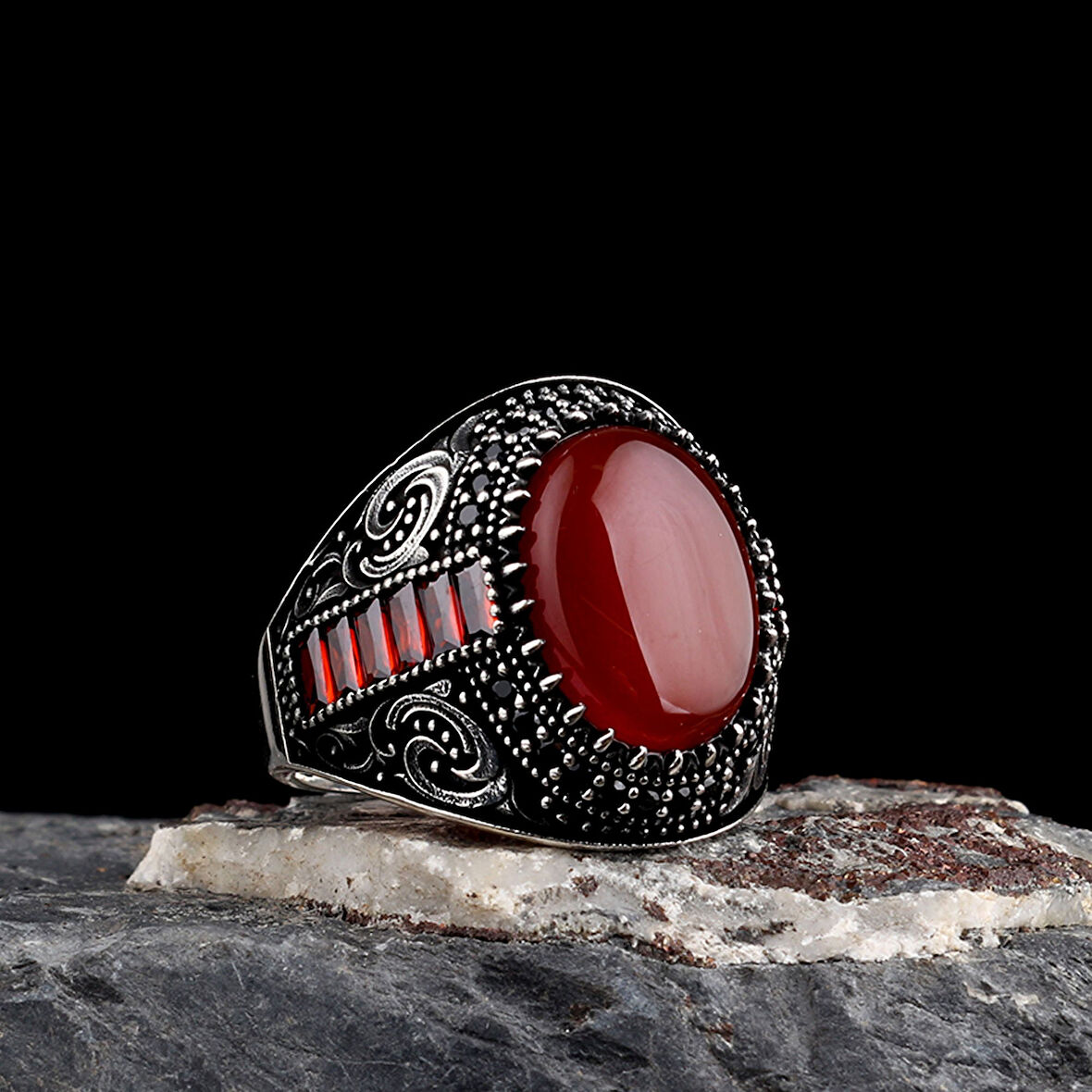 925 Ayar Gümüş Akik Taşlı Oval Model Erkek Yüzük