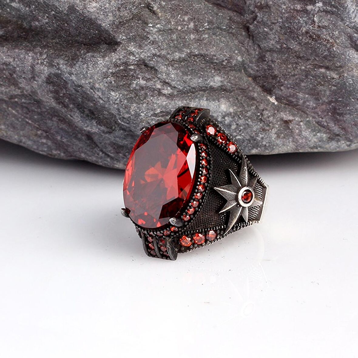 ZİRKON TAŞLI YILDIZ MODEL ERKEK GÜMÜŞ YÜZÜK