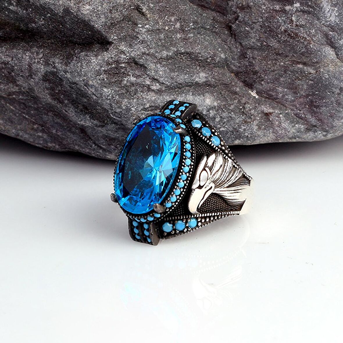 BLUE TOPAZ TAŞLI KARTAL MODEL ERKEK GÜMÜŞ YÜZÜK