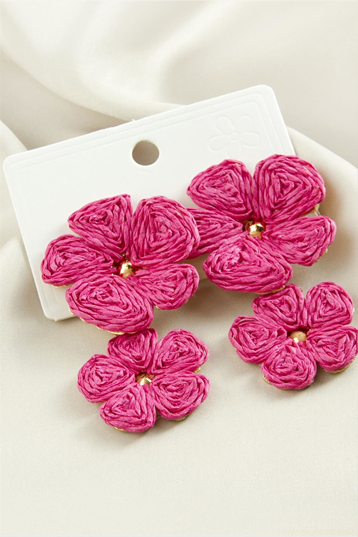 Çiçek Zr Model Küpe