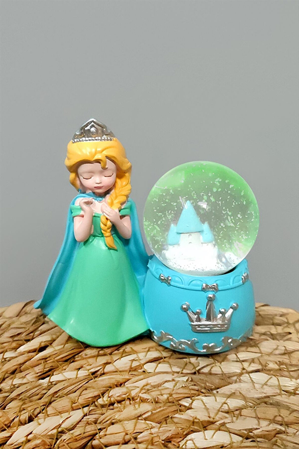 Prenses Kar Küresi Küçük