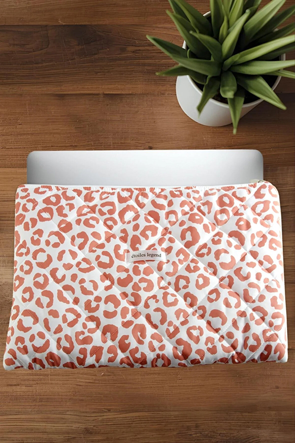 Leopar Desenli Labtop Bilgisayar Çantası 15*16 inç