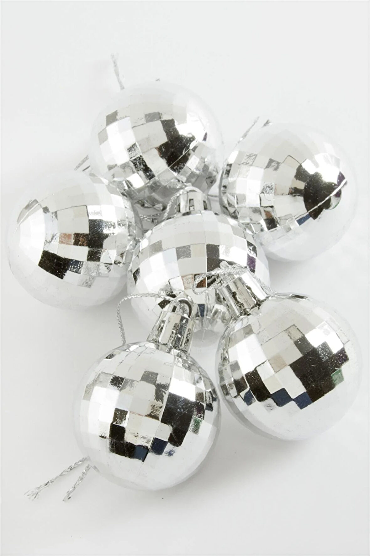 6 Adet Orta Cici Top Yılbaşı Ağaç Süsü