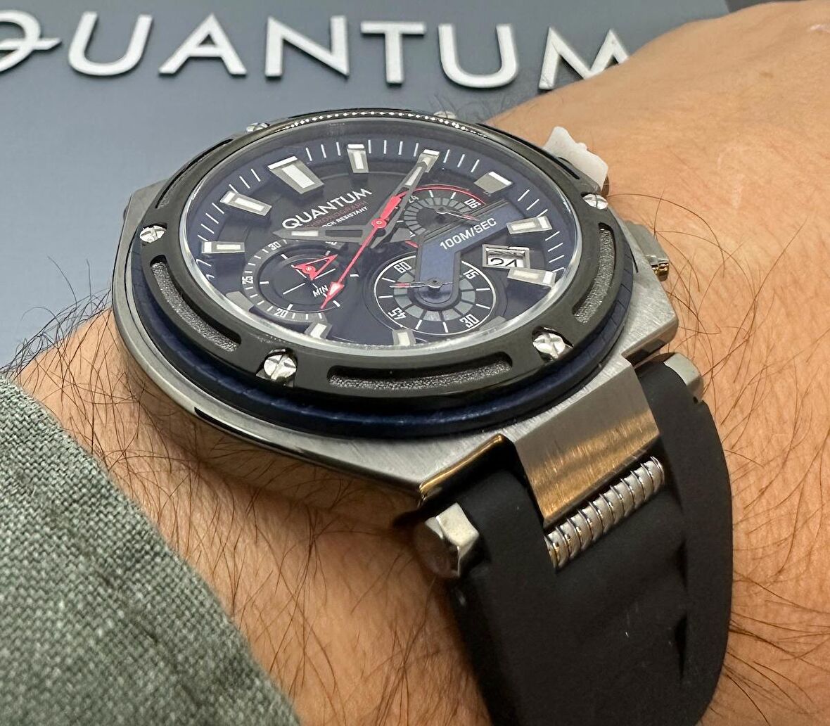 QUANTUM SPORTS CHRONOGRAPHLI SLİKON ERKEK KOL SAATİ