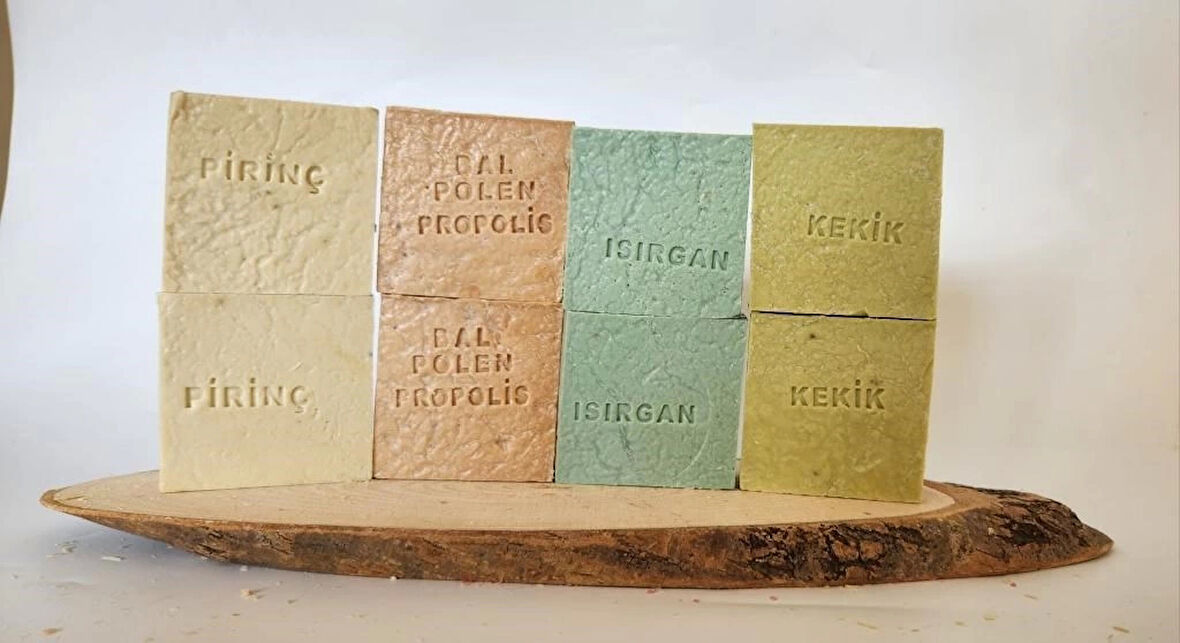 Doğal Üretim Sabunu Karışık (Pirinç-Bal Polen Propolis- Isırgan-Kekik) 8'li Set