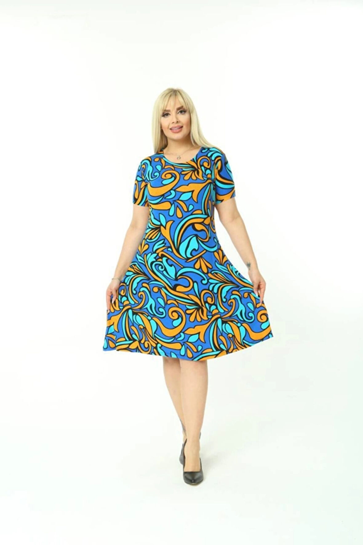 Kadın Büyük Beden Kısa Kollu Midi Boy Mavi Desenli Elbise