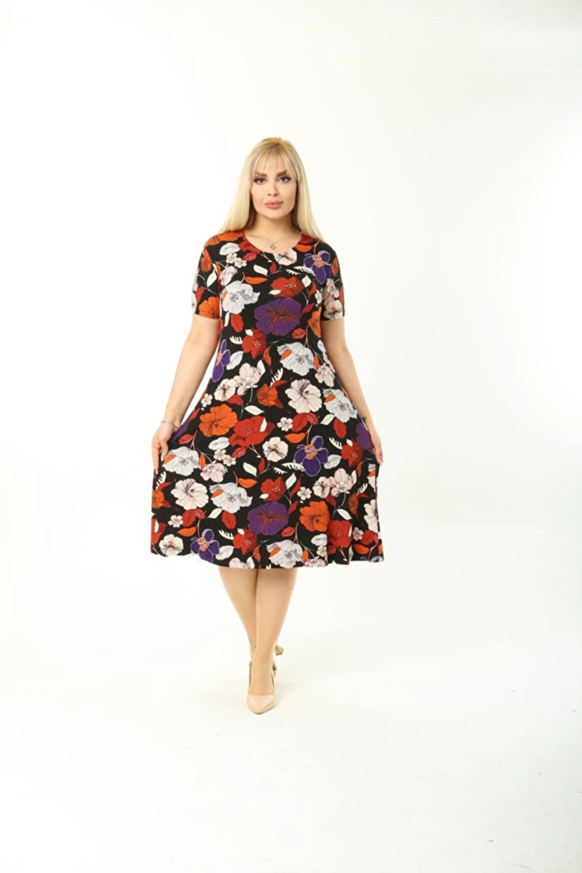 Kadın Büyük Beden Kısa Kollu Midi Boy Çiçek Desenli Elbise