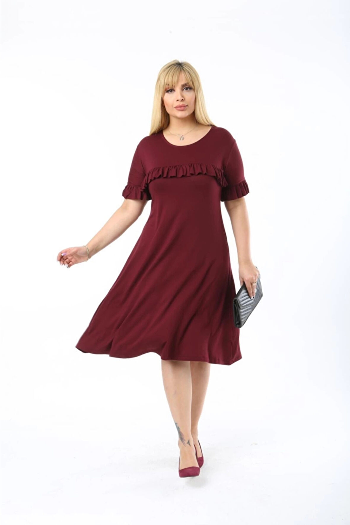 Kadın Büyük Beden Kol Ve Göğüs Fırfırlı Bisiklet Yaka Midi Boy Elbise