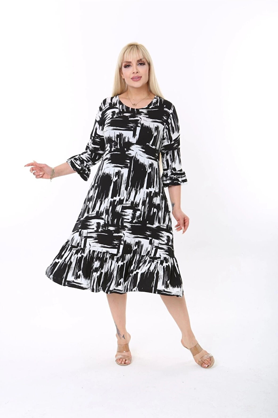 Büyük Beden Alt Fırfırlı Likralı Viskon Elbise