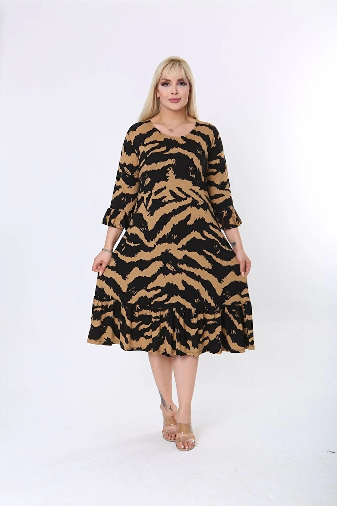 Büyük Beden Alt Fırfırlı Likralı Viskon Elbise