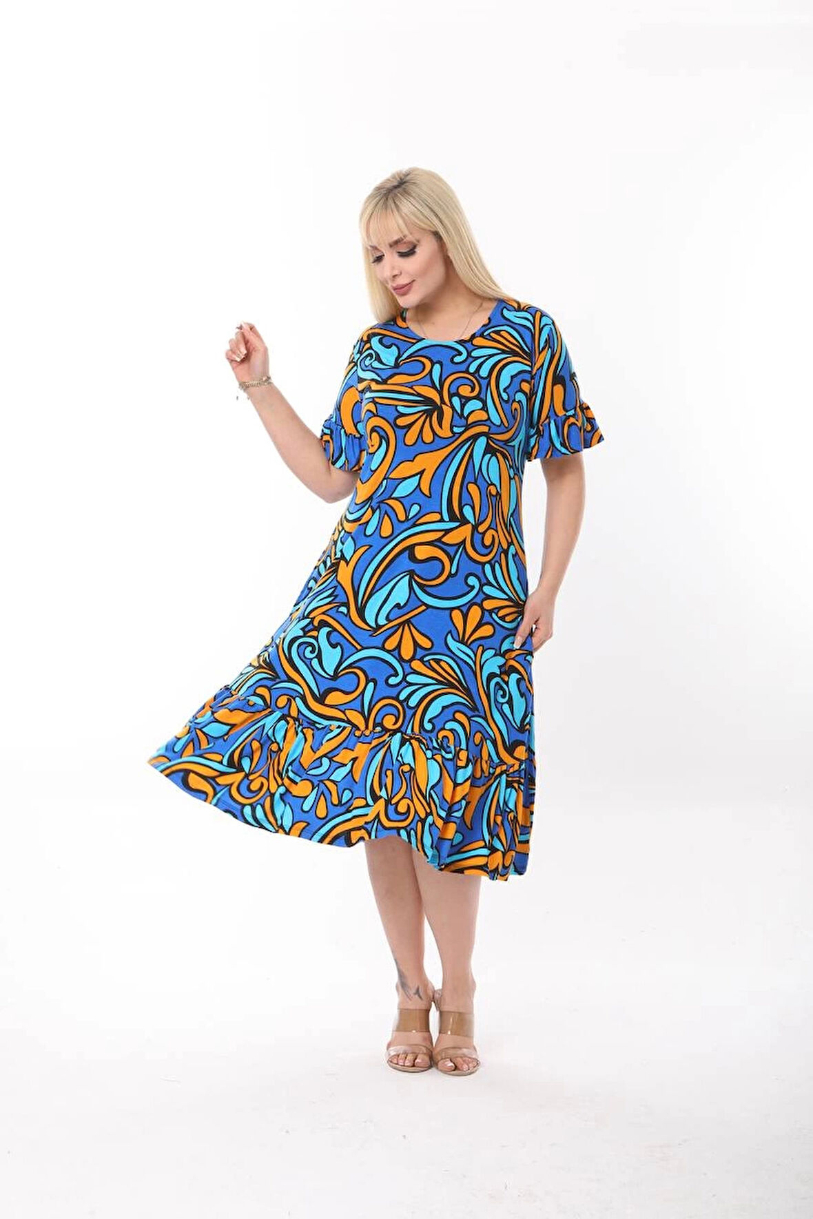 Kadın Büyük Beden Eteği Fırfırlı Cepli Viskon Kumaş Esnek Kısa Kollu Elbise