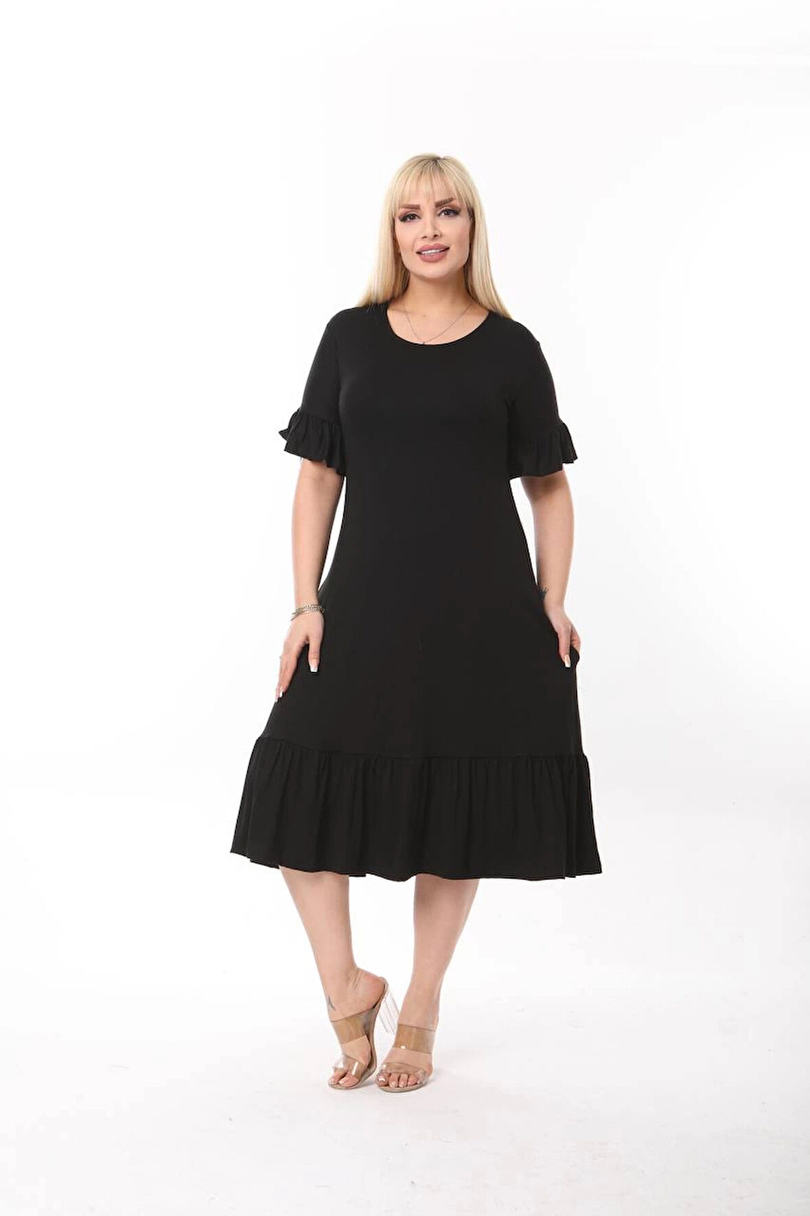 Kadın Büyük Beden Eteği Fırfırlı Cepli Viskon Kumaş Esnek Kısa Kollu Elbise