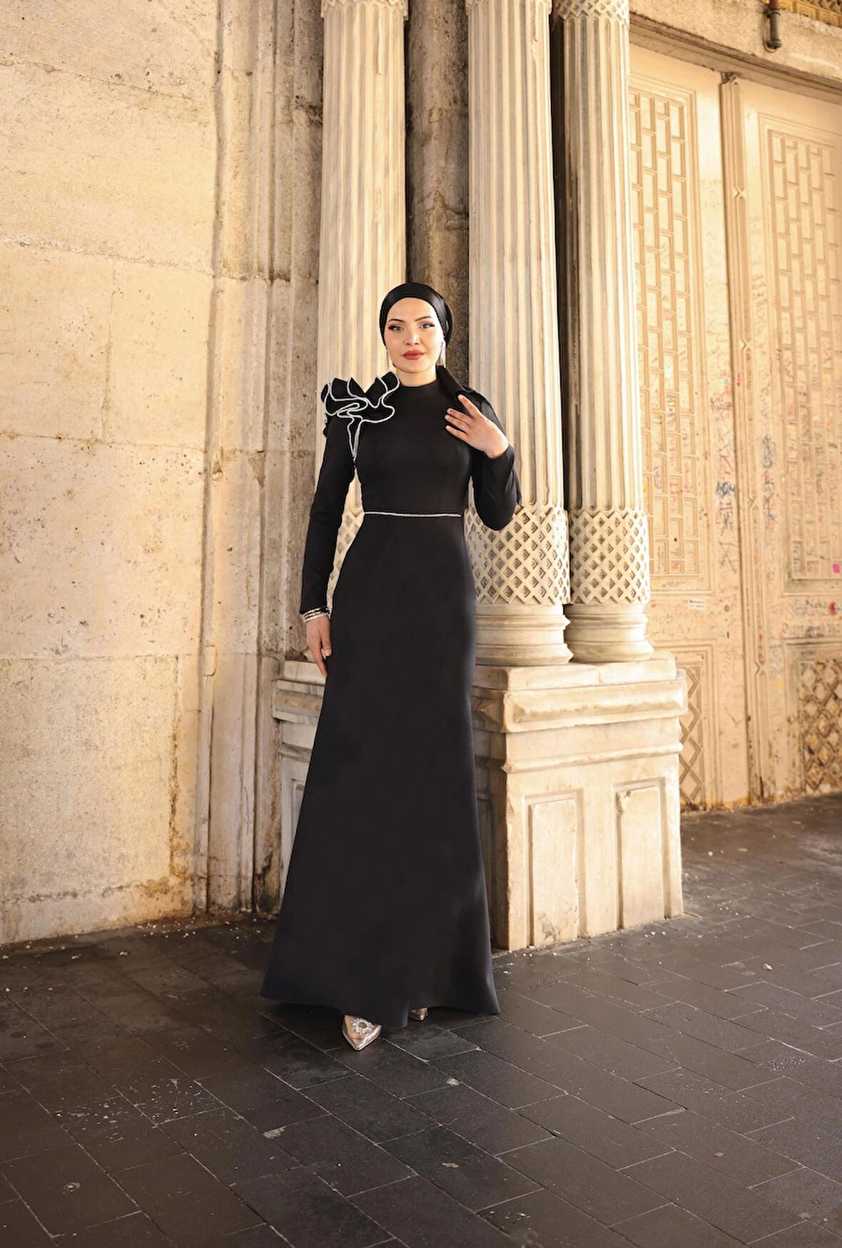 TESETTÜR ABİYE GELİNCİK