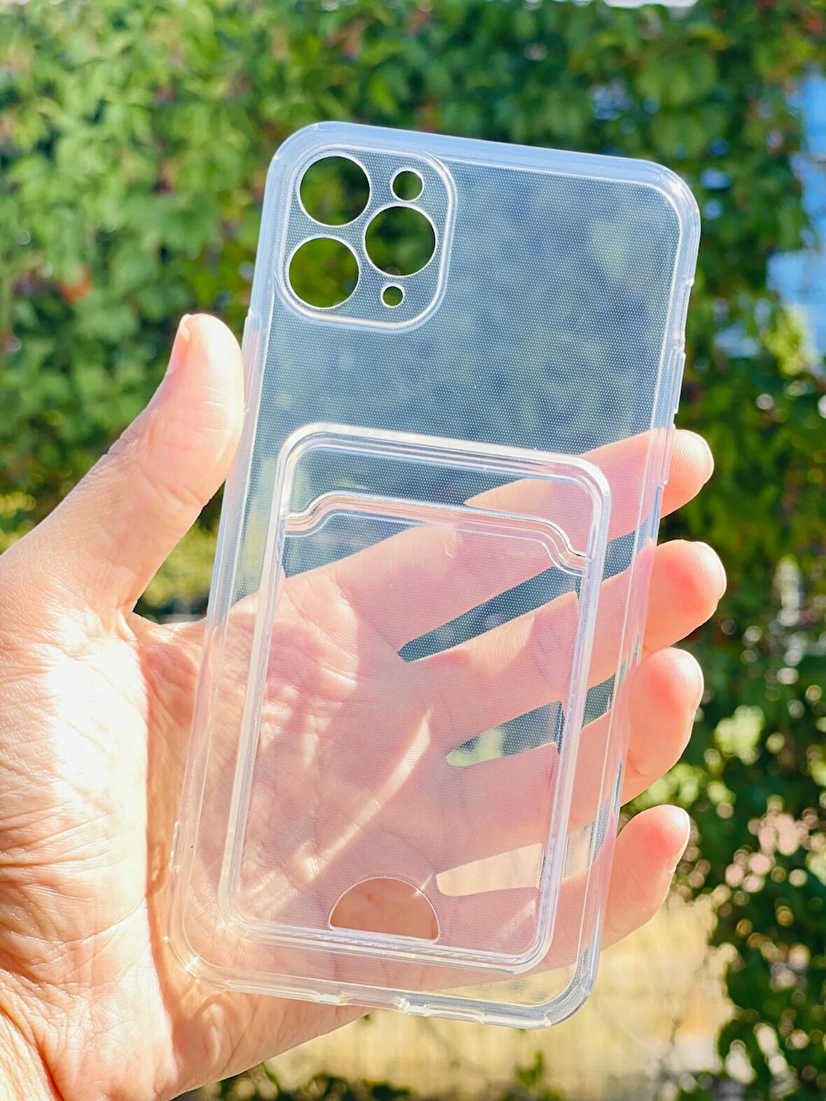 Apple iPhone 11 Pro Max Kılıf Şeffaf Kartlıklı Silikon Azn-SetraKart