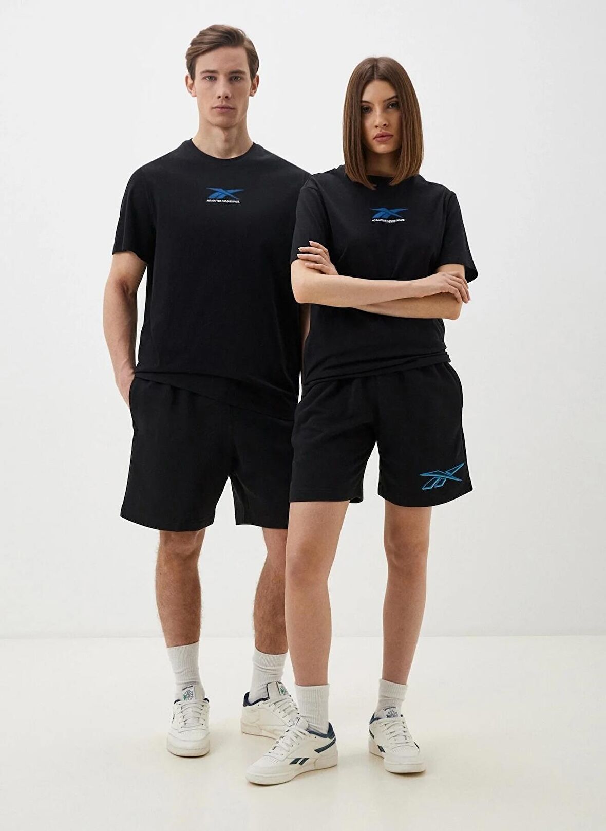 Reebok 100075845 CL UNIFORM SHORT Siyah Erkek Normal Kalıp Şort