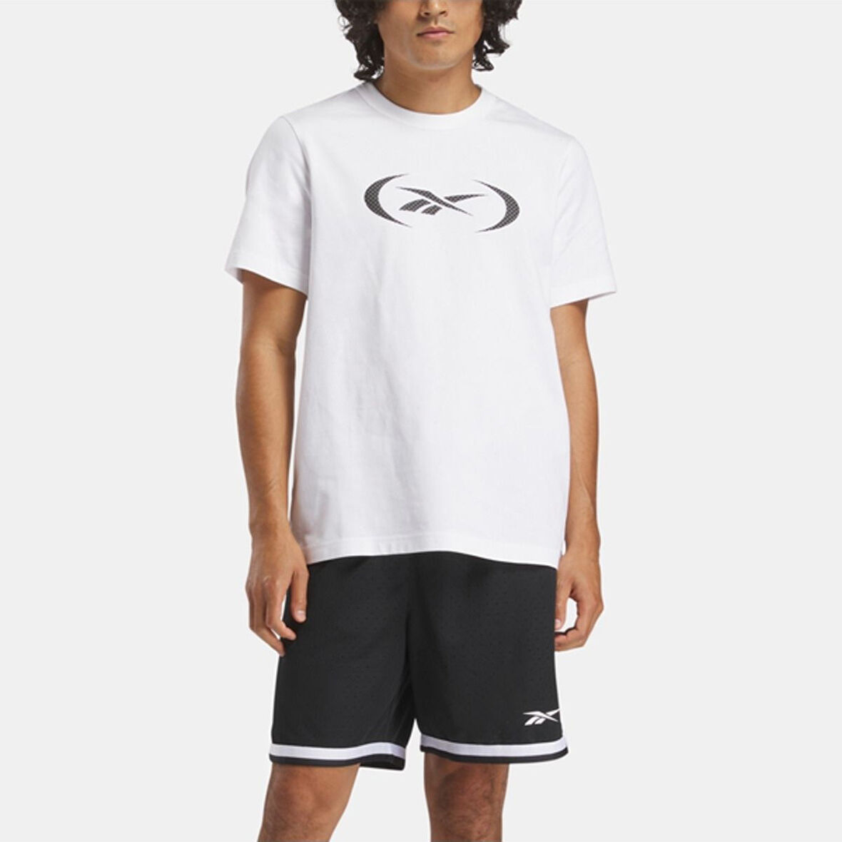 REEBOK BASKETBALL ERKEK KISA KOL TİŞÖRT BEYAZ