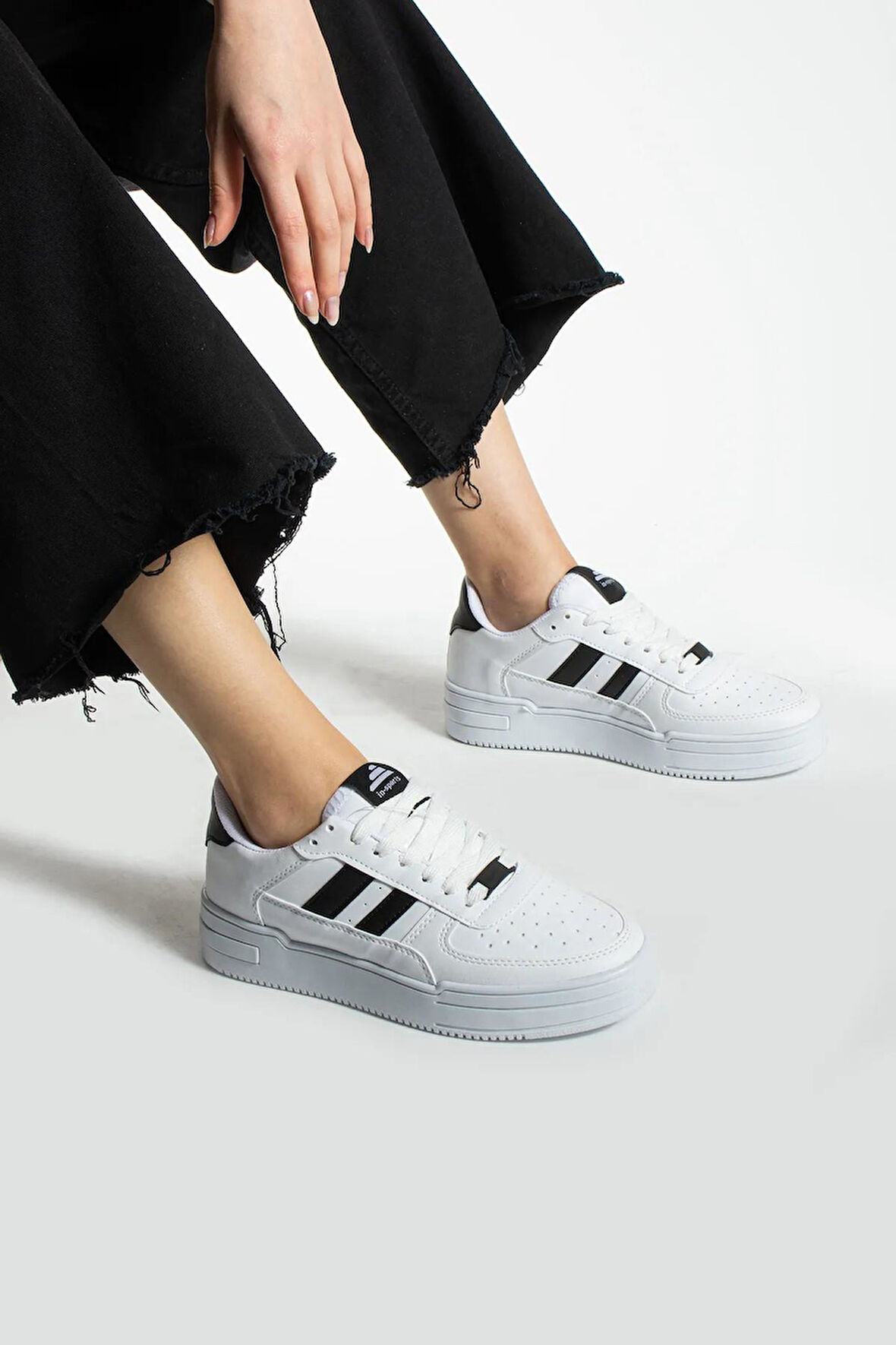 KADIN SNEAKER RAHAT GUNLUK BAGCIKLI