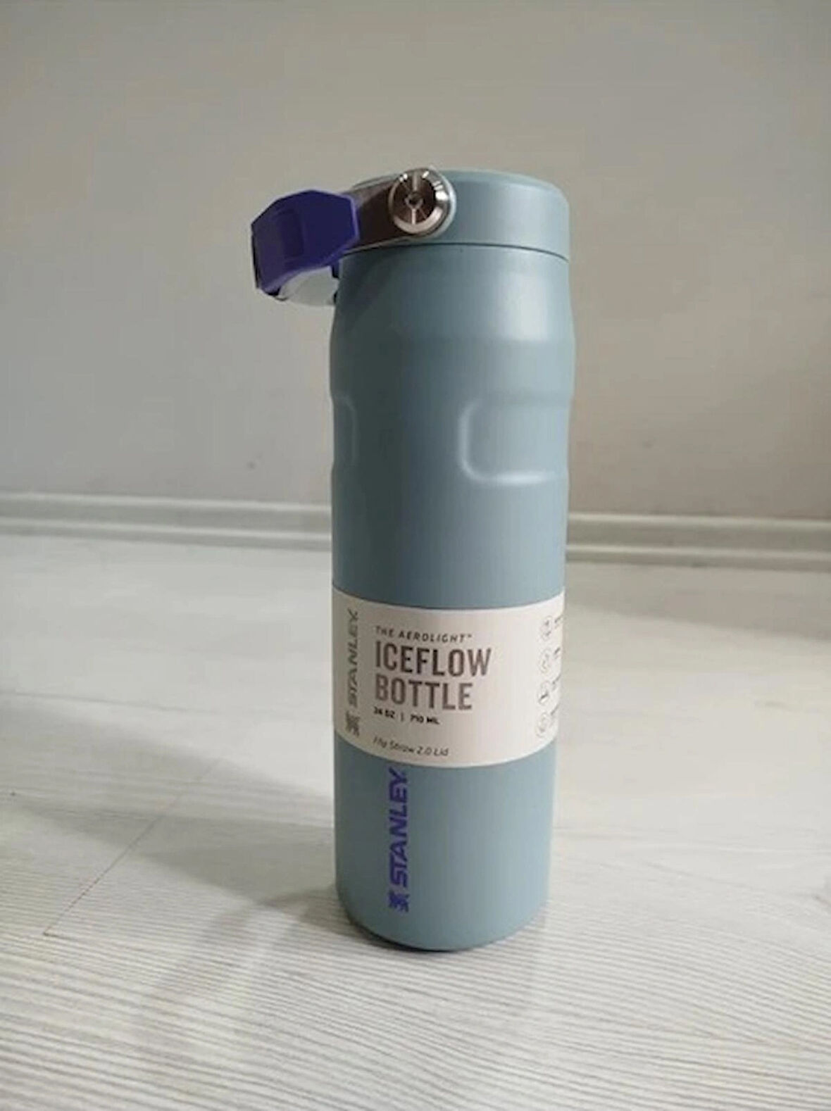 Stanley IceFlow™ Aerolight™ Flip Straw 2.0 Pipetli Su Şişesi,  Koyu Mavi (Lupine), 0.7 Litre