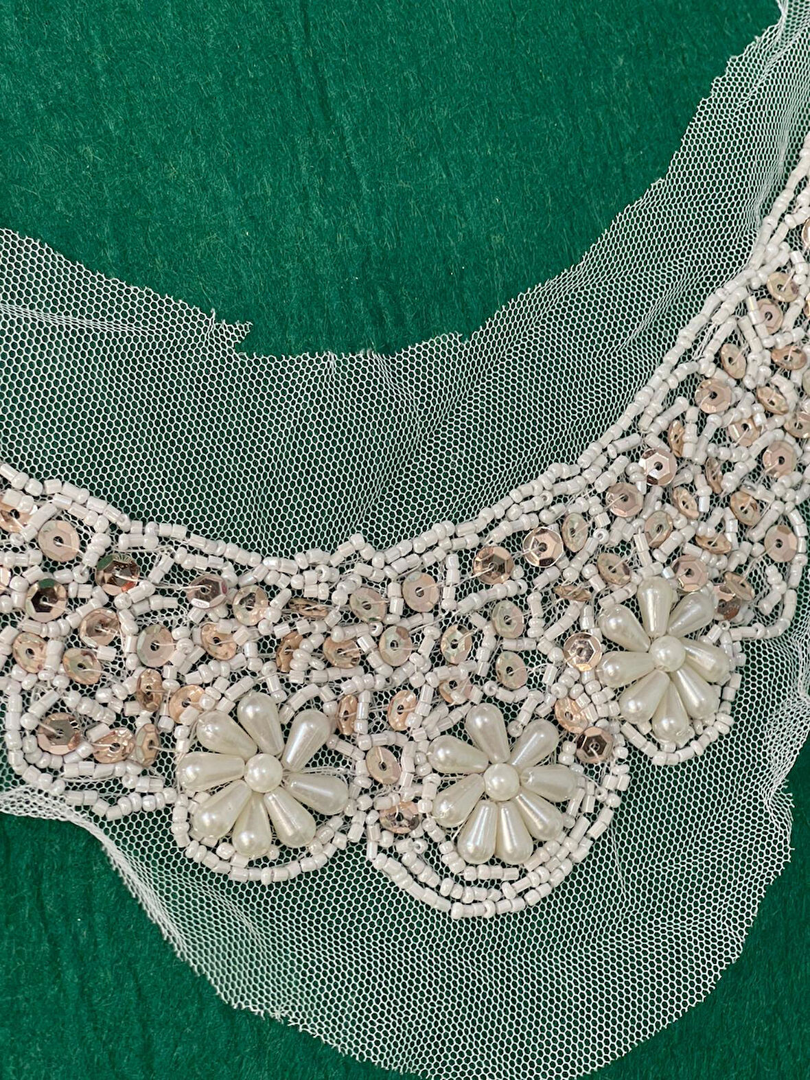 24X6 CM İNCİ  VE PUL İŞLEMELİ GÖMLEK GİYİM KIYAFET ELBİSE AKSESUARI YAKALIK