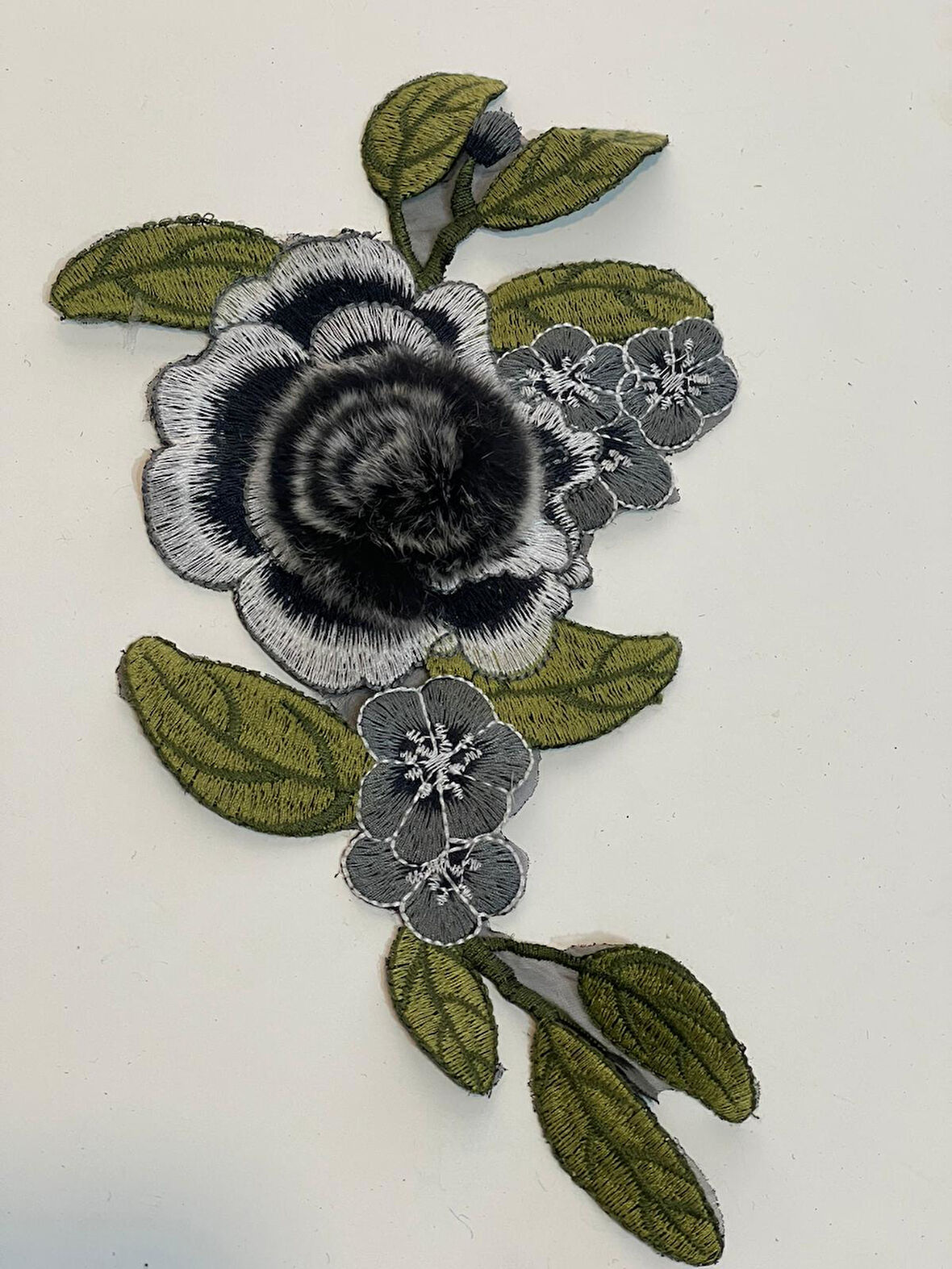 29X16 CM PONPONLU NAKIŞ ÇİÇEK APLİKE ARMA YAMA AKSESUAR