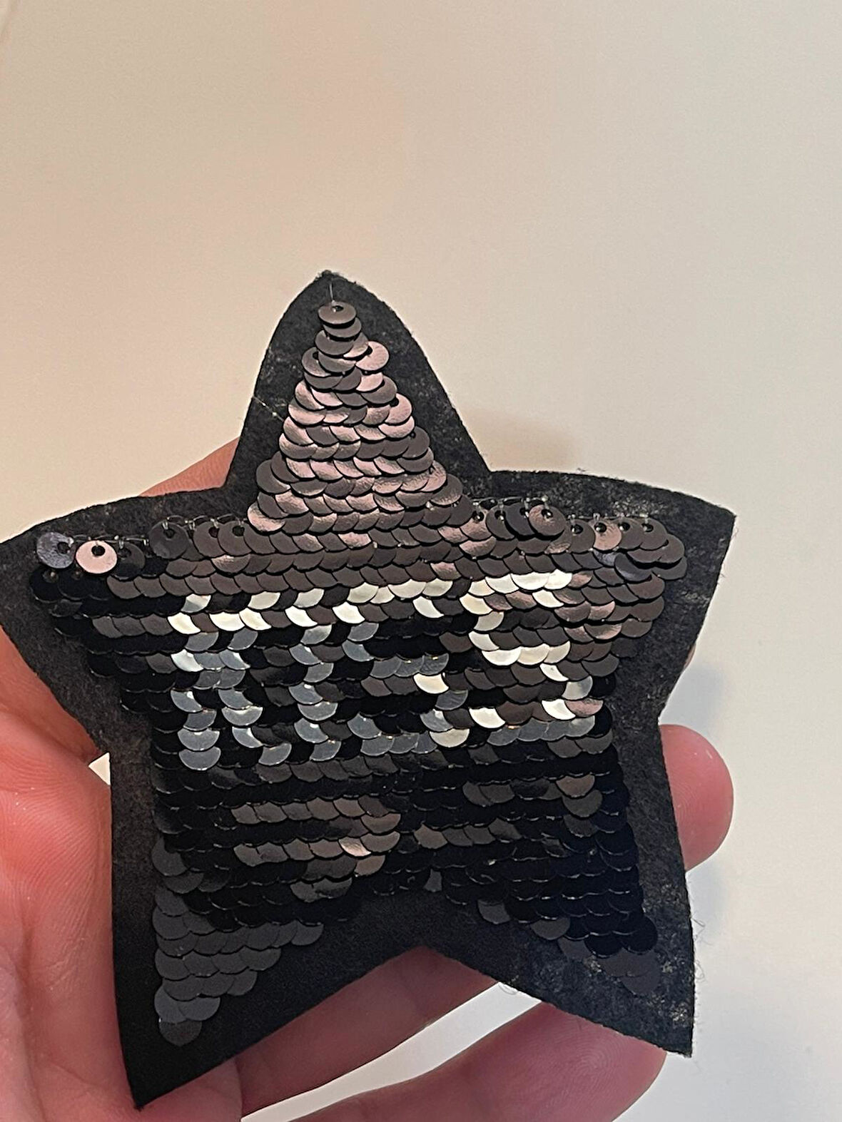 9X11 CM ÜTÜ İLE YAPIŞAN KİSS YILDIZ PUL PAYETLİ APLİK YAMA AKSESUAR