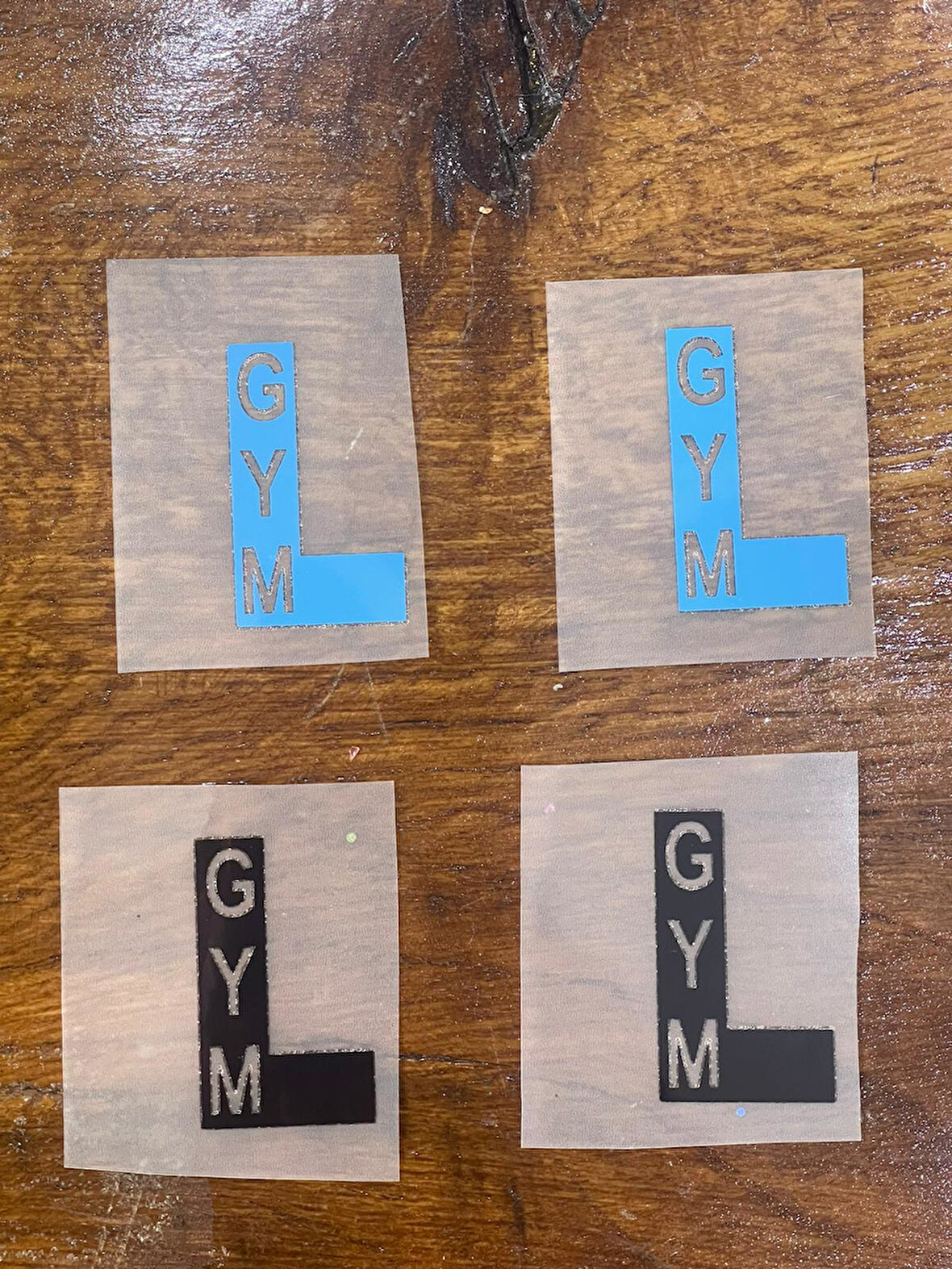 7X2 CM  ÜTÜ İLE YAPIŞAN 4 ADET L HARFİ APLİKE AARMA YAMA BAASKI DİKİŞ HOBİ