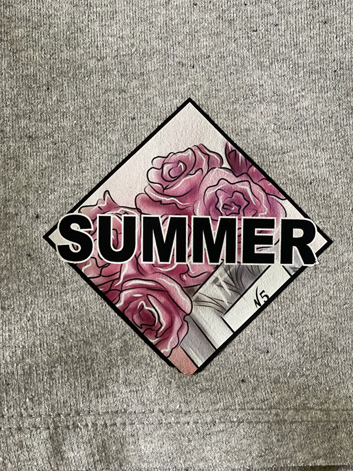 ÜTÜ İLE YAPIŞAN SUMMER YAZILI BASKI APLİKE TRASFER BASKI TİŞÖRT BASKI