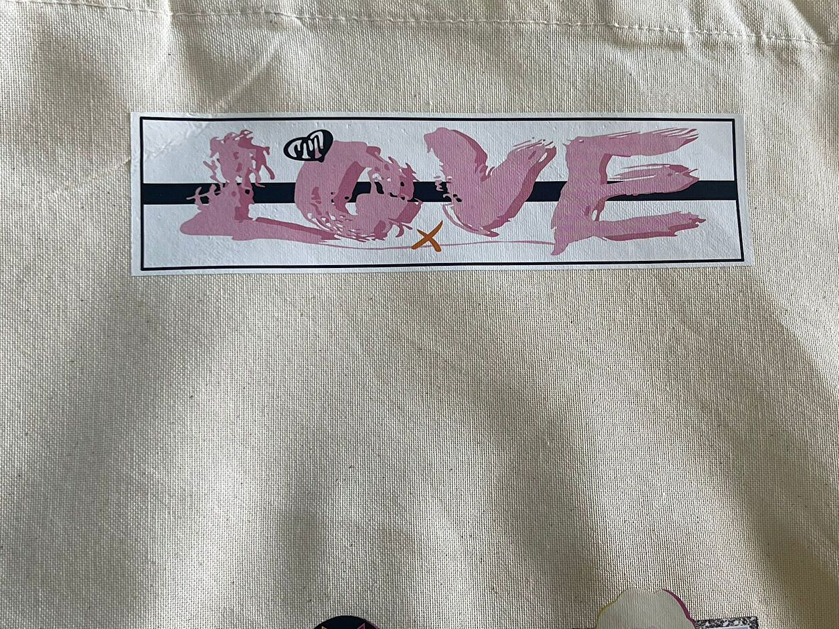 18X4 CM ÜTÜ İLE YAPIŞAN LOVE YAZILI BASKI TRANSFER BASKI TİŞÖRT BASKI ARMA
