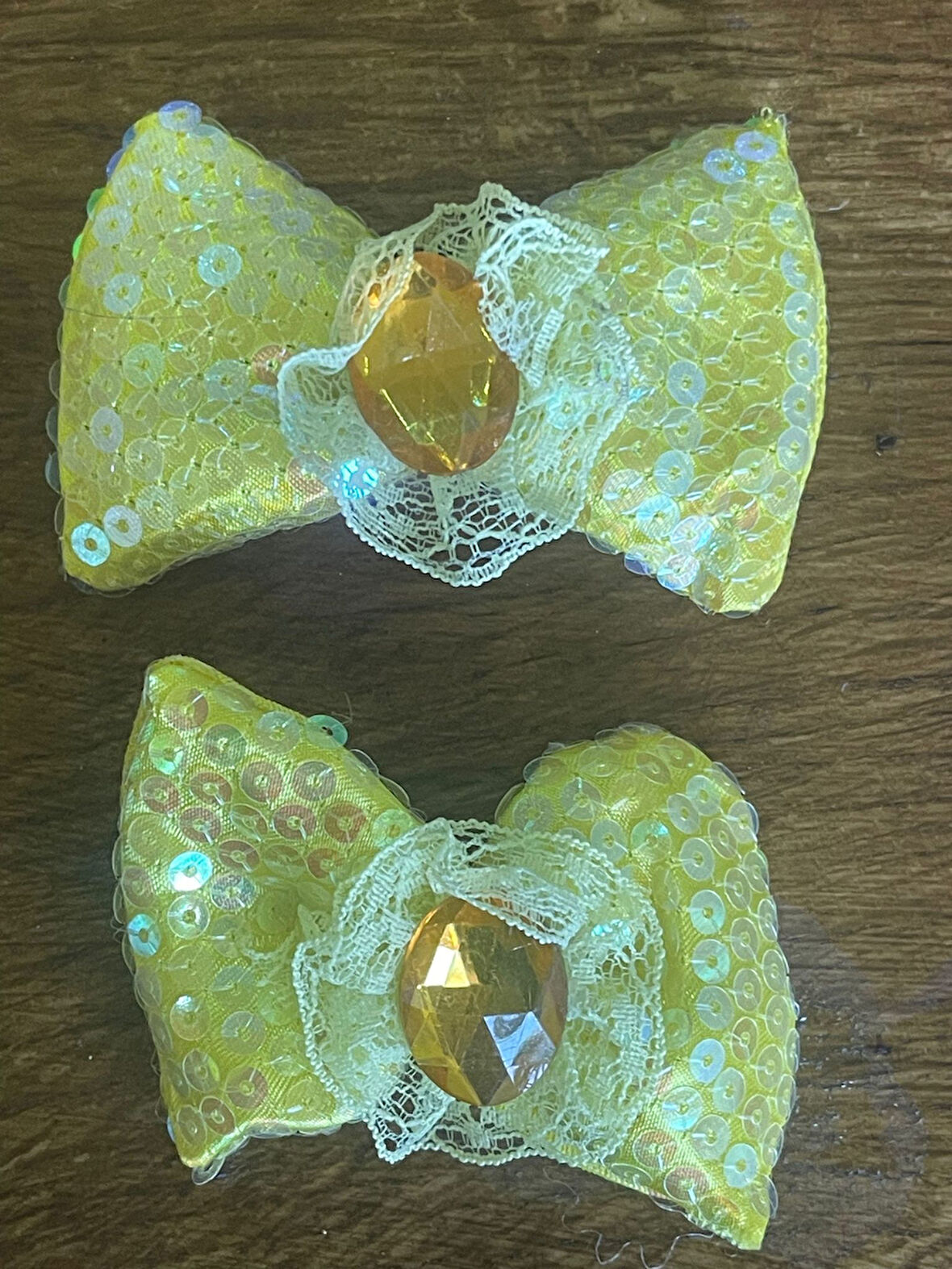 2 Lİ 7X2 CM PAYETLİ ŞİŞME KABARIK FİYONK APLİKE ÇANTA TASARIM MALZEMESİ