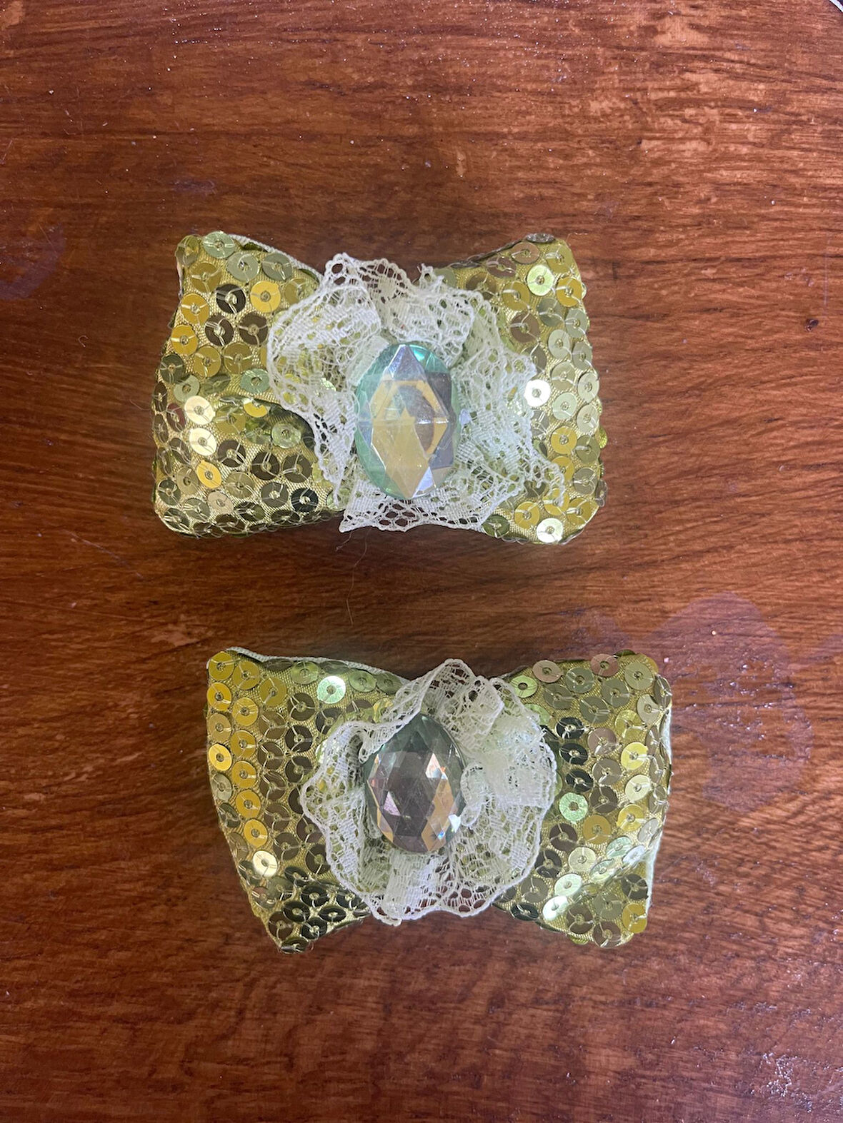 2 Lİ 7X2 CM PAYETLİ ŞİŞME KABARIK FİYONK APLİKE ÇANTA TASARIM MALZEMESİ