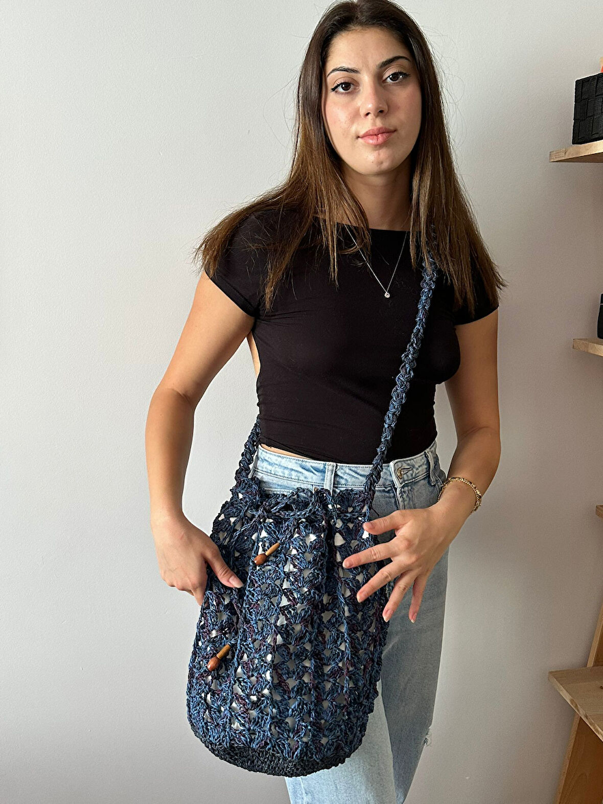 30X28 CM KAĞIT İP EL ÖRGÜSÜ OMUZ ÇANTASI İÇ ASTARLI İÇ CEPLİ