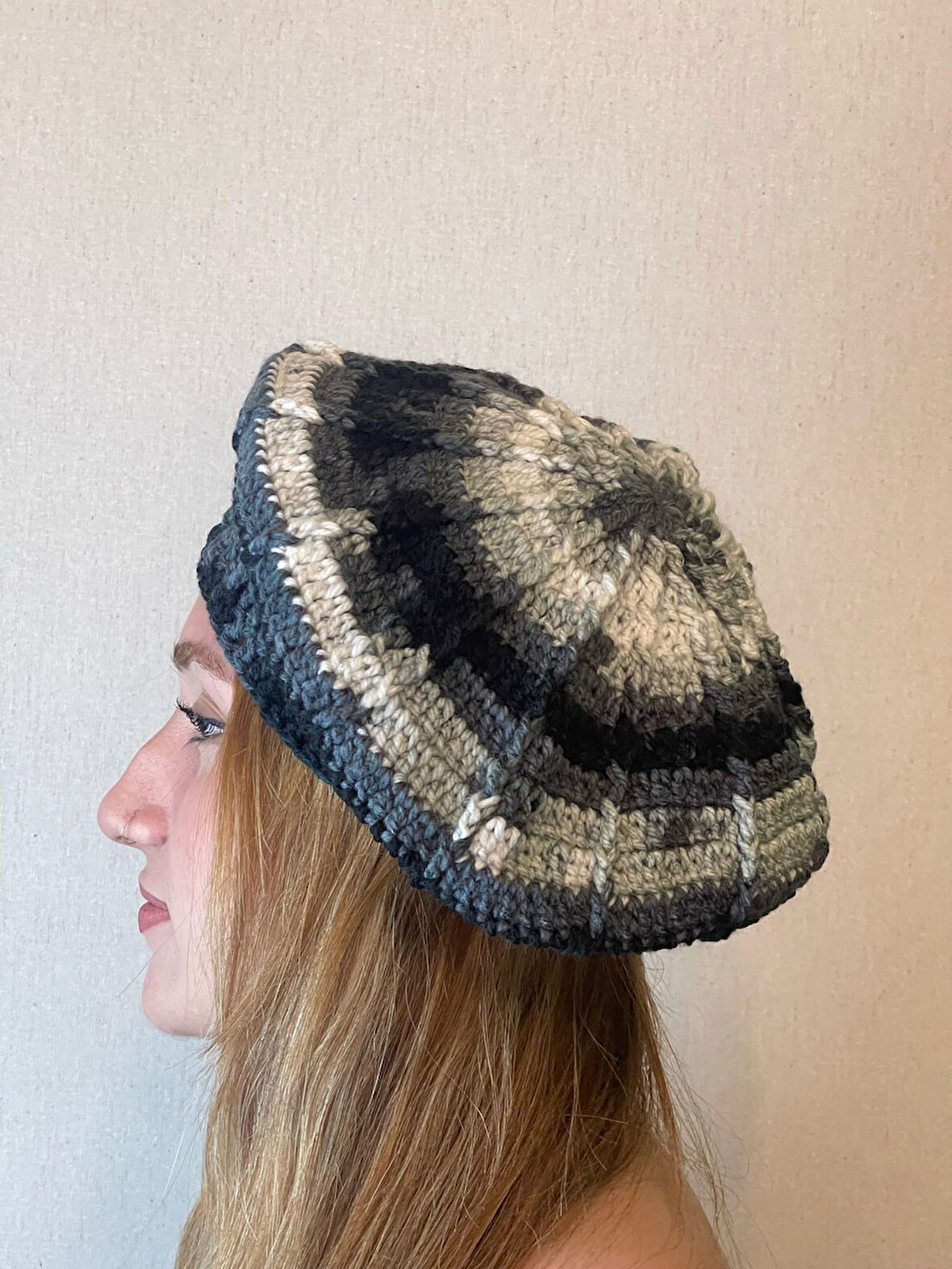 EL ÖRGÜSÜ YUMUŞAK TASARIM RESSAM BERESİ  KADIN BERE