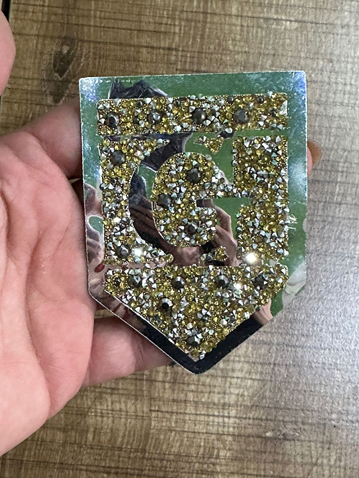 9X7 CM ÜTÜ İLE YAPIŞAN G HARFLİ APOLET ARMA YAMA DİKİŞ AKSESUARI