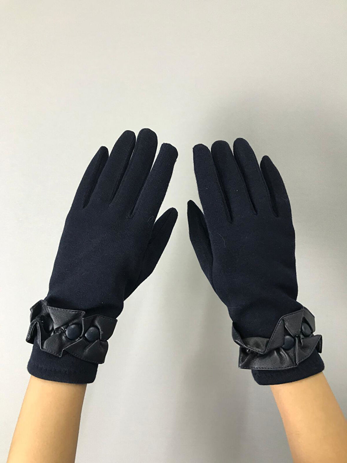 DERİ FIRFIR DETAYLI KAŞMİŞ KADIN ELDİVEN DOKUNMATİK PARMAK