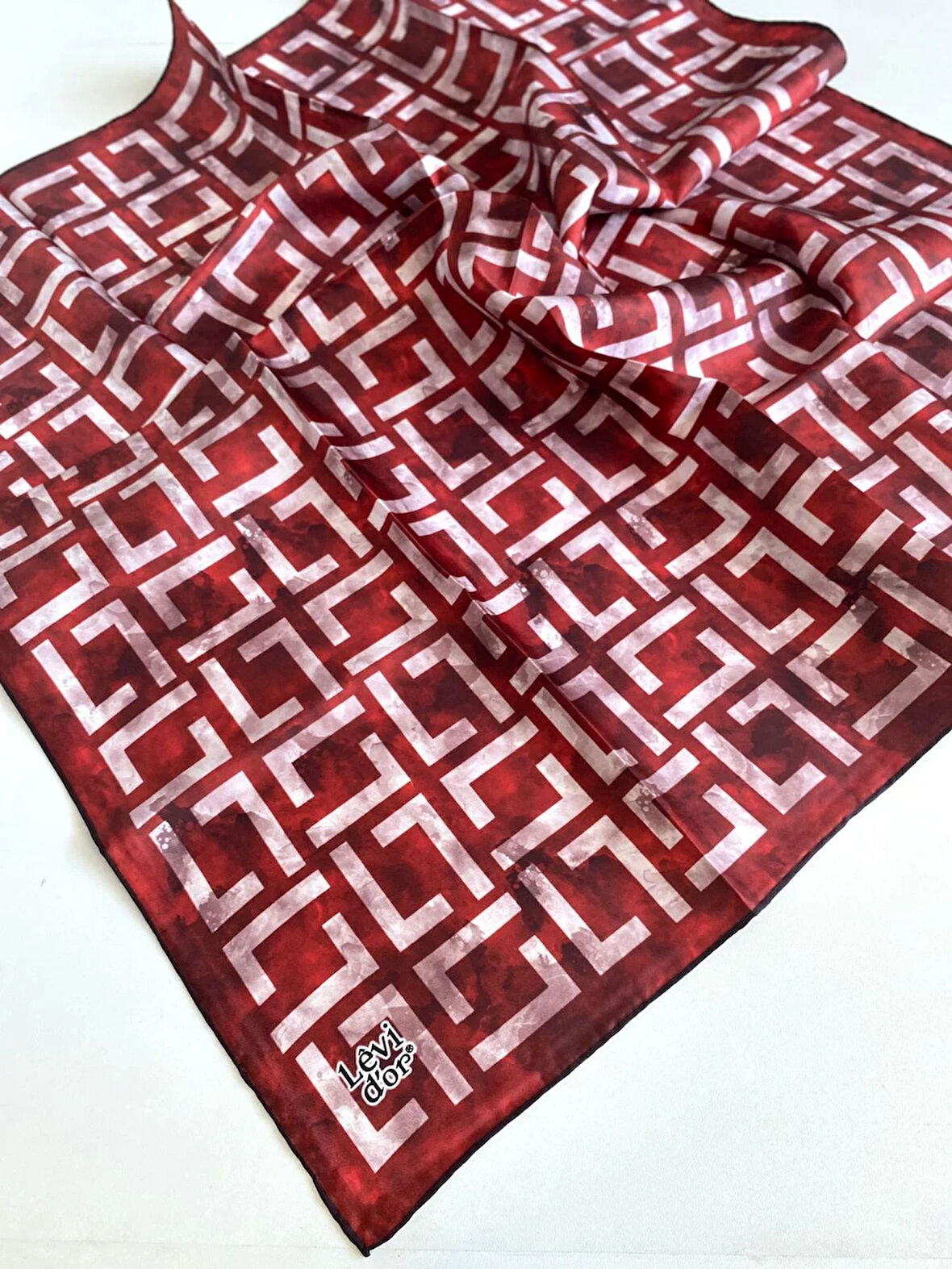 Levidor Tivil Saf İpek Eşarp 49251 Kırmızı Karışık Desen