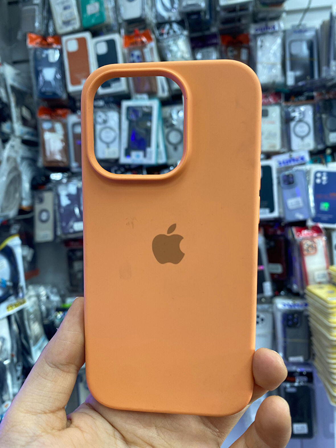 İPHONE 12 PRO UYUMLU LOGOLU LANSMAN İÇİ KADİFE KILIF ORANGE