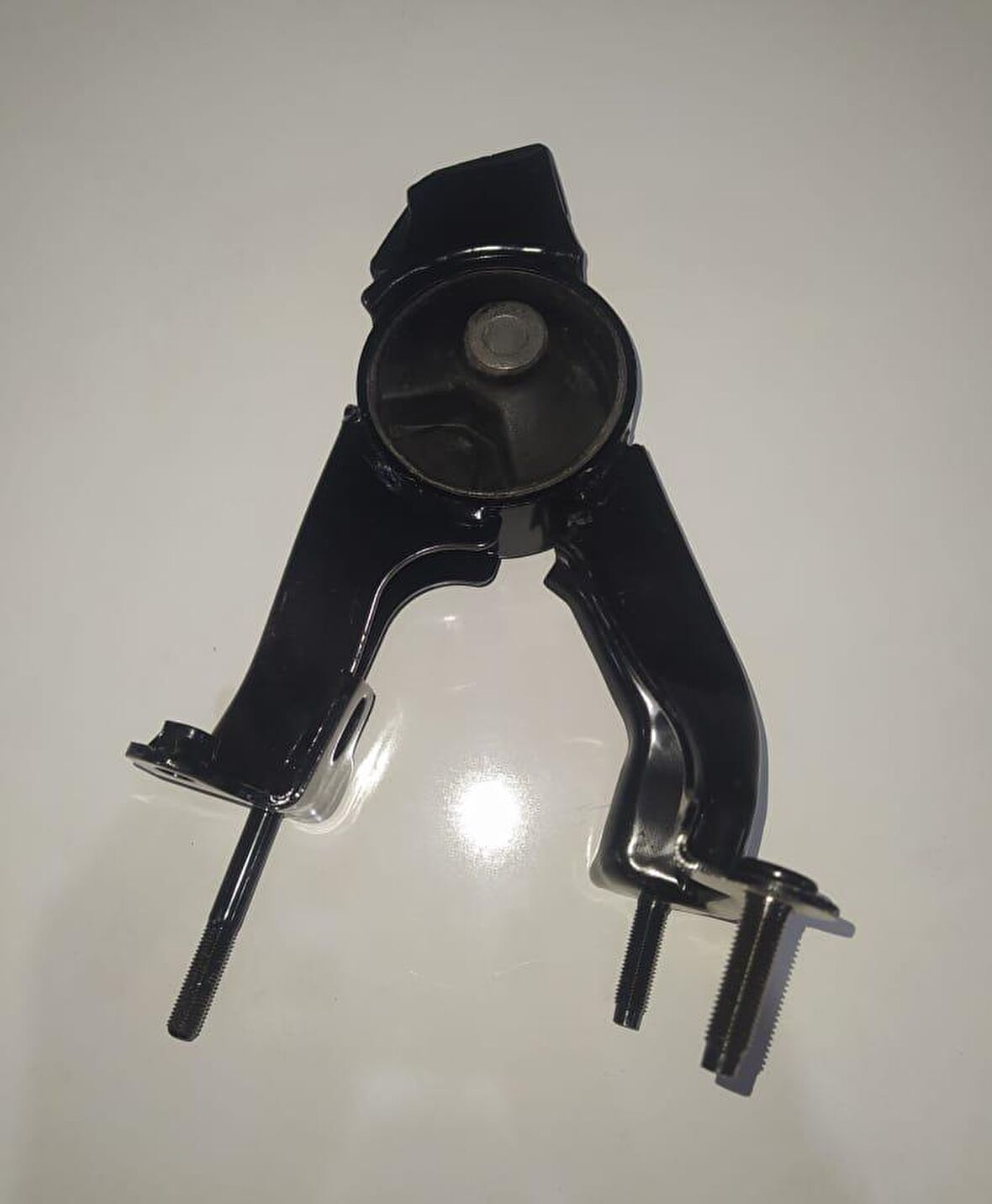 TAKOZ MOTOR AVENSİS 2,0 1AZ 03-08 ARKA / 12371-0H030