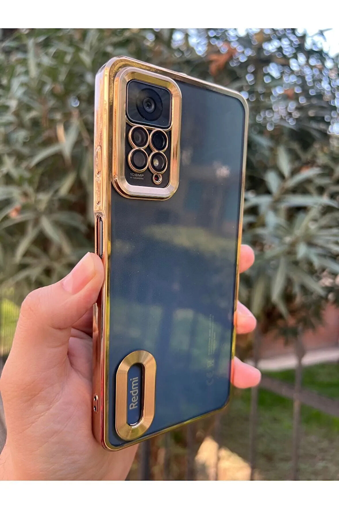 XİAOMİ NOTE 11 PRO UYUMLU OMEGA LAZER KESİM YUMUŞAK KILIF KAMERA KORUMALI ŞIK TASARIM SİLİKON ŞEFFAF KENAR GOLD
