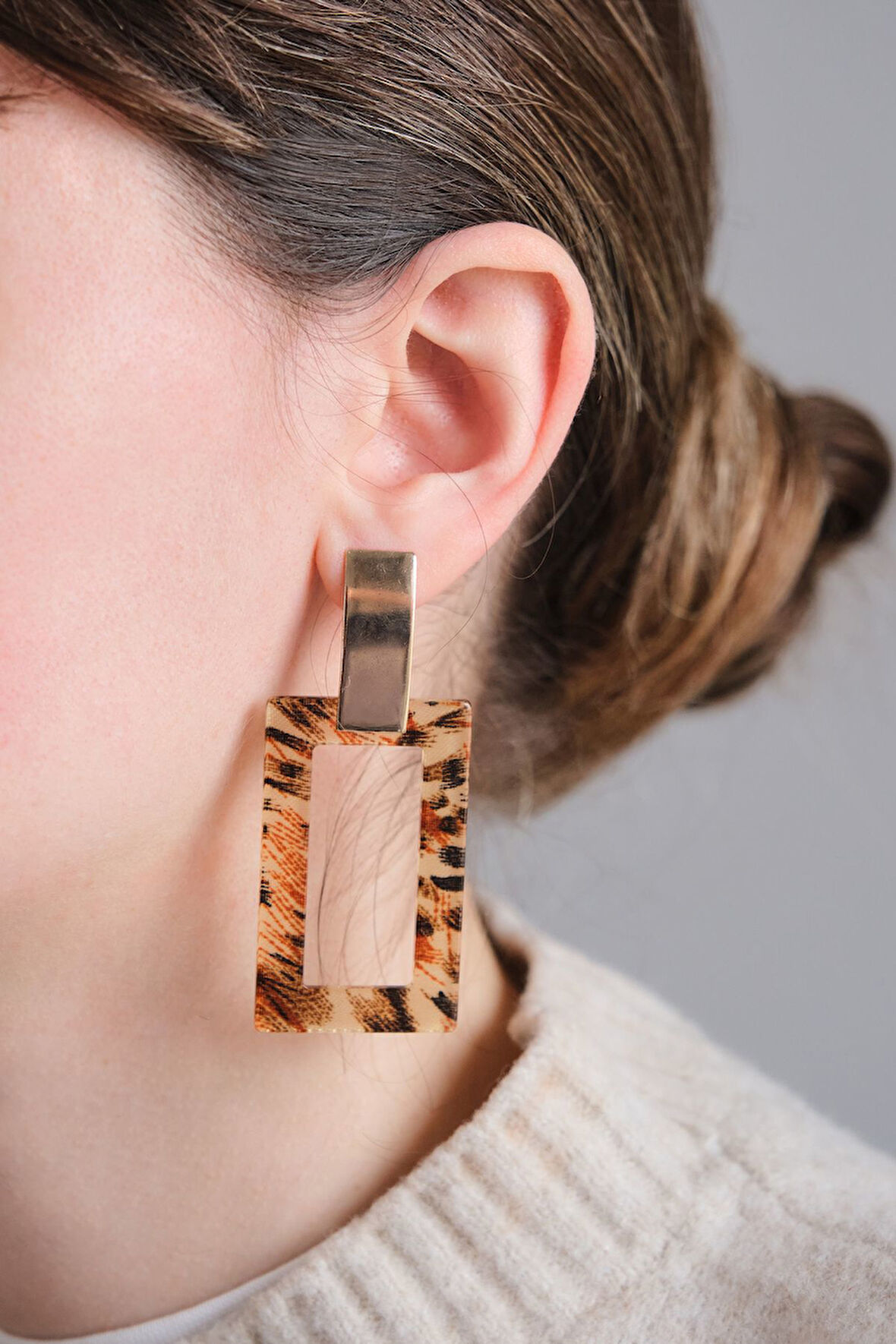 Leopar Desenli Altın Kaplama Küpe