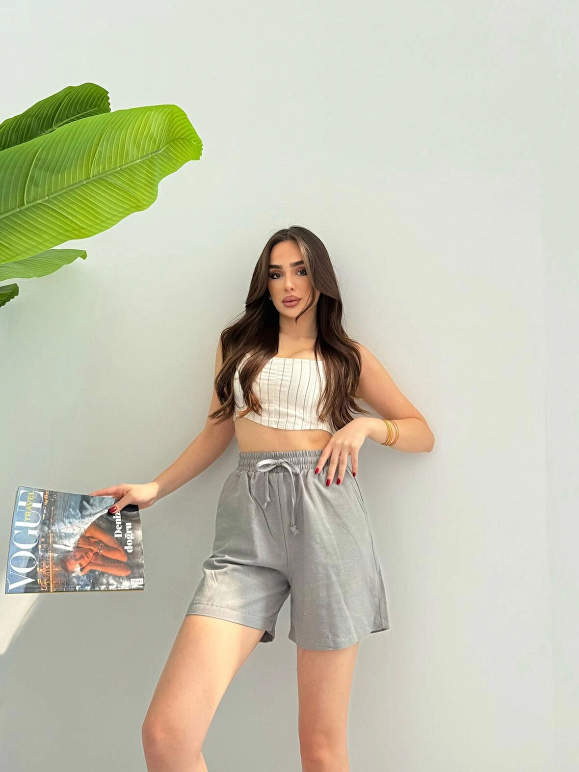 Gri Keten Şort Çift Cep Detaylı Beli Bağlamalı