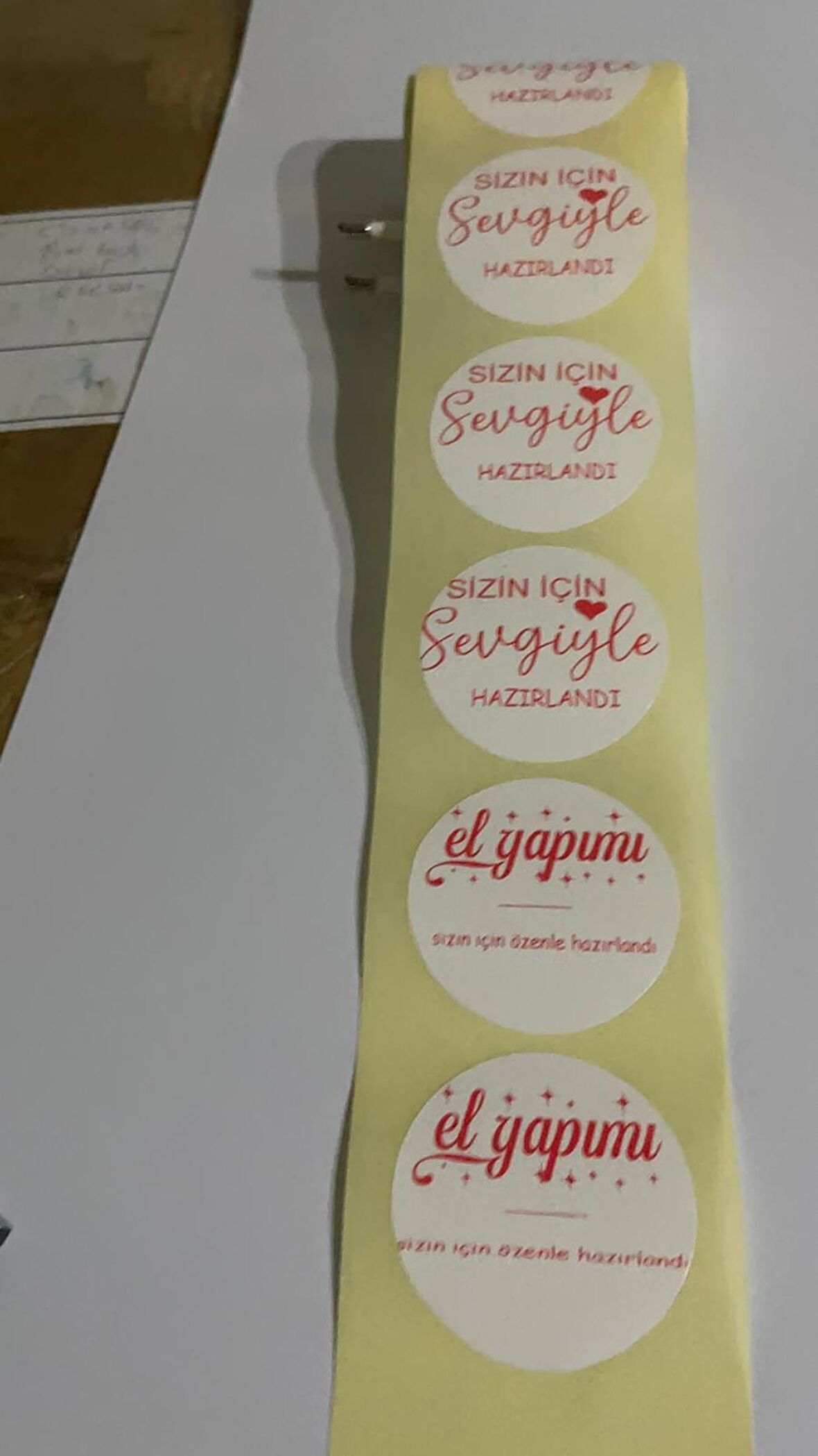 El Yapımı Yuvarlak Yapışkanlı Etiket 4x4 cm 120 adet