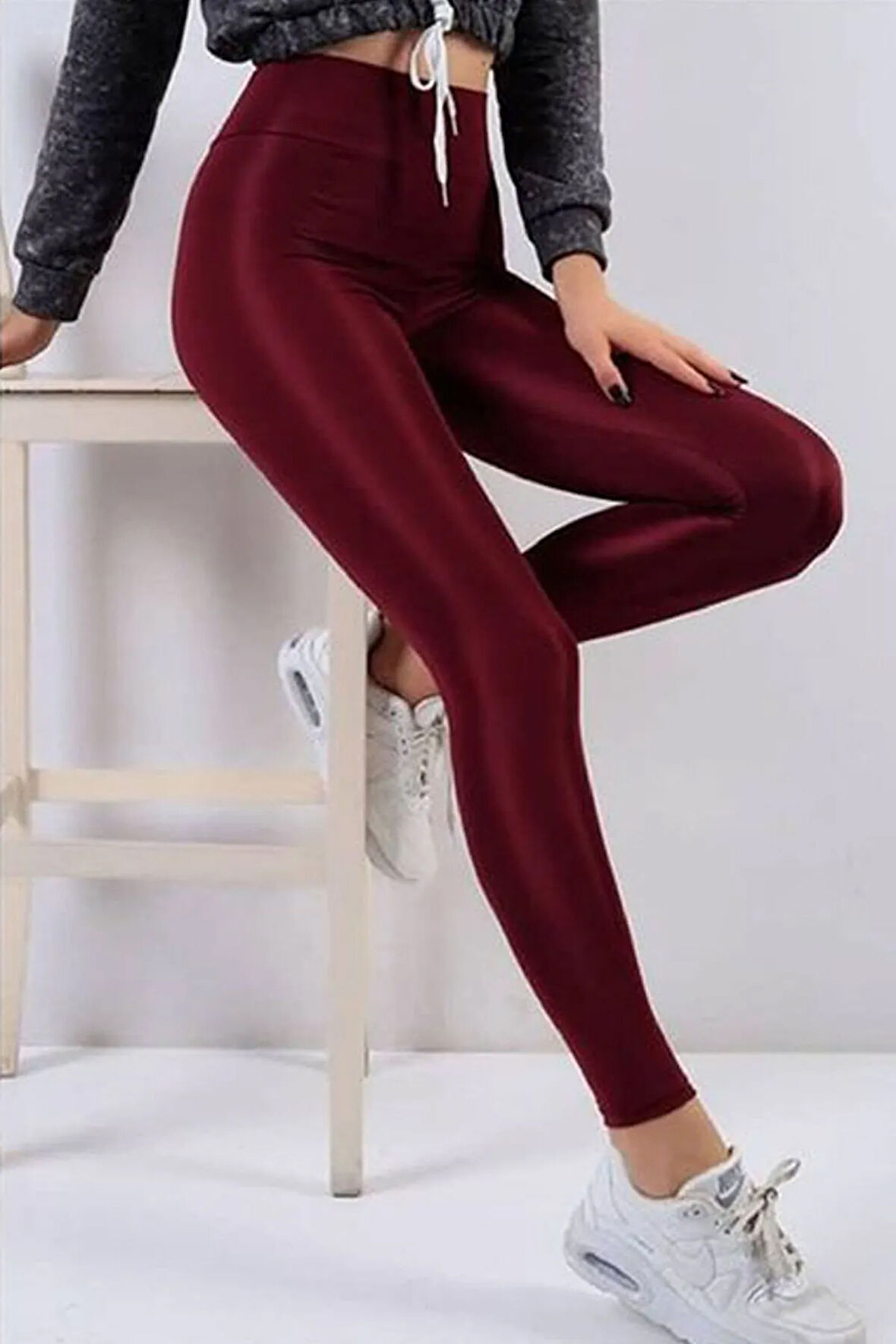 Kadın Slim Fit Korse Etkili Iç Göstermeyen Yüksek Bel Parlak Disko Tayt