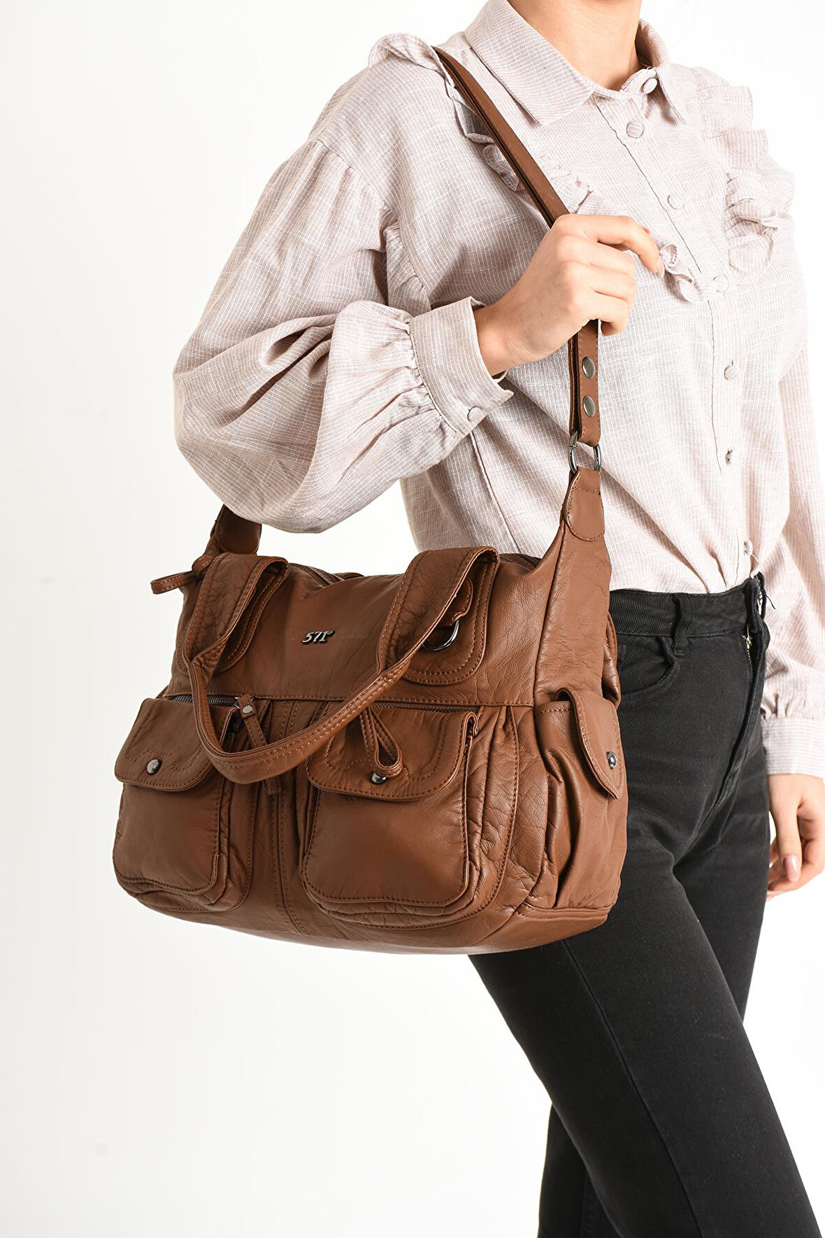 Suni Deri Çapraz Askılı Çok Bölmeli Omuz Çantası Taba (Model: 571-11-10F)