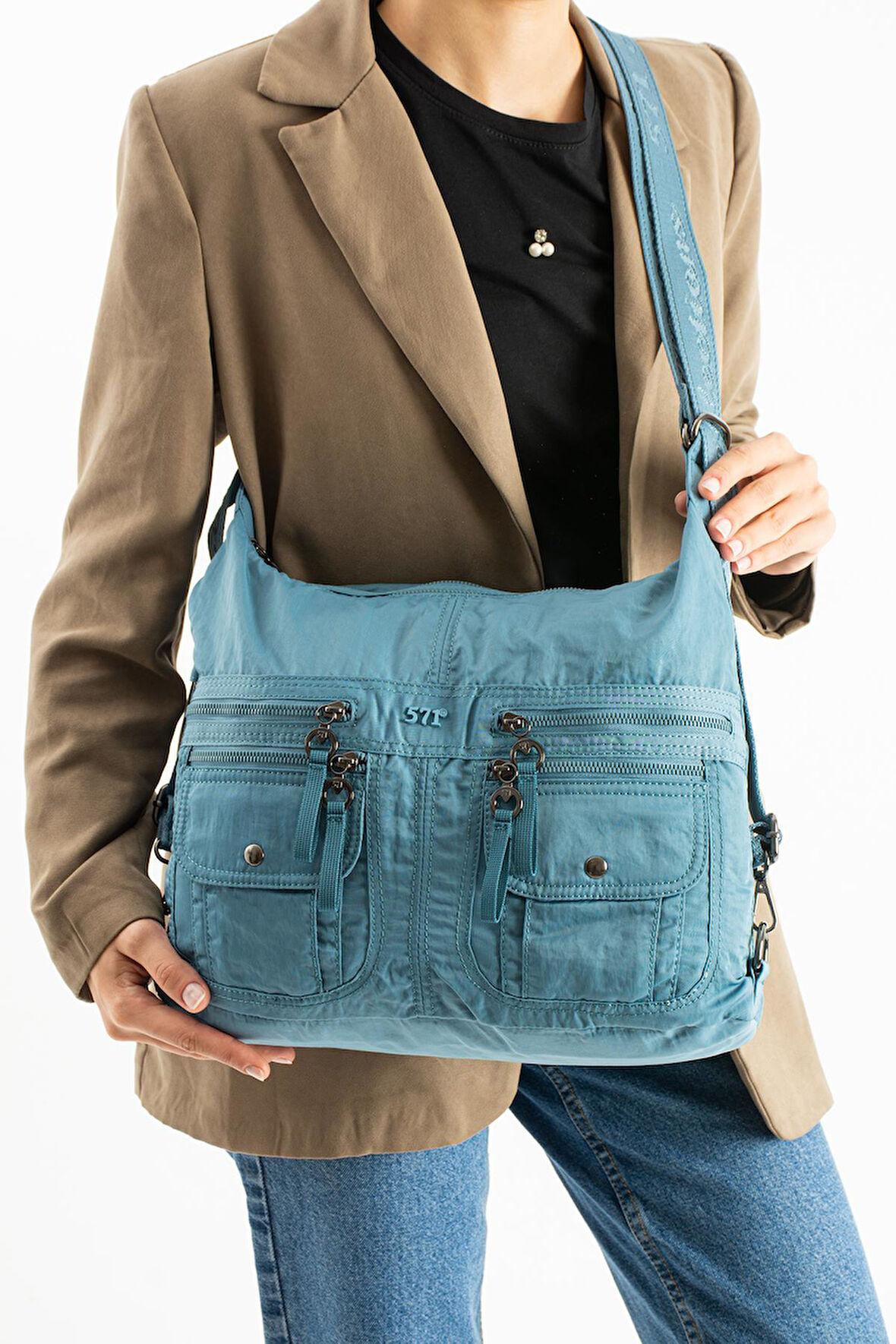 Yumuşak Dokulu Ultra Hafif, Esnek ve Su Geçirmez Polyamid Kumaş Omuz ve Sırt Çantası Mavi Model: (571-13-14J)