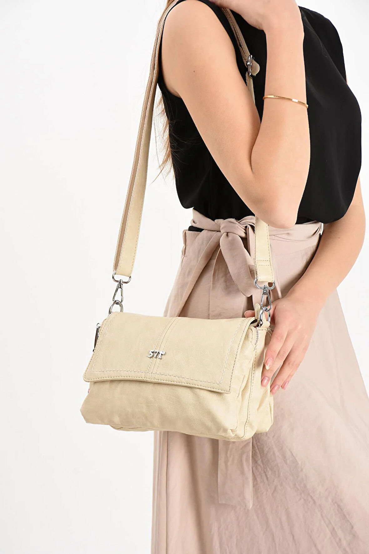 Suni Deri Omuz Çantası Krem (Model: 571-13-17M) 